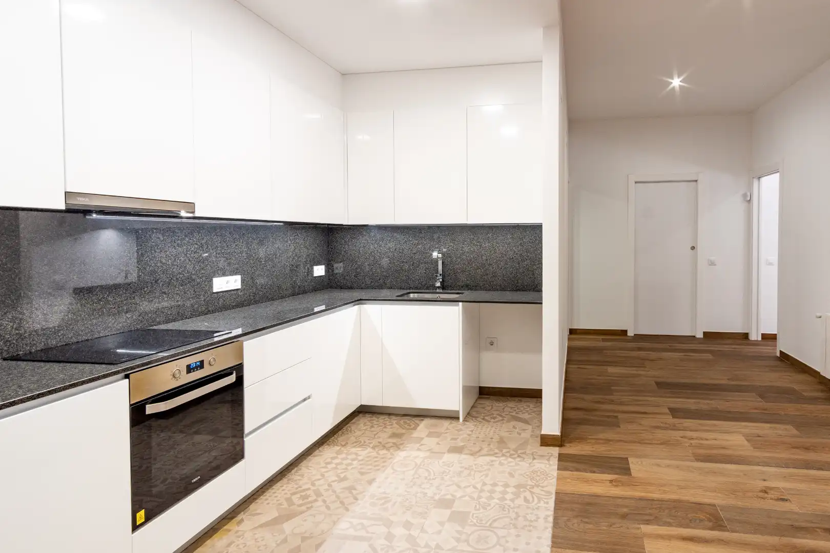 Cocina de Piso en venta en Figueres con Calefacción
