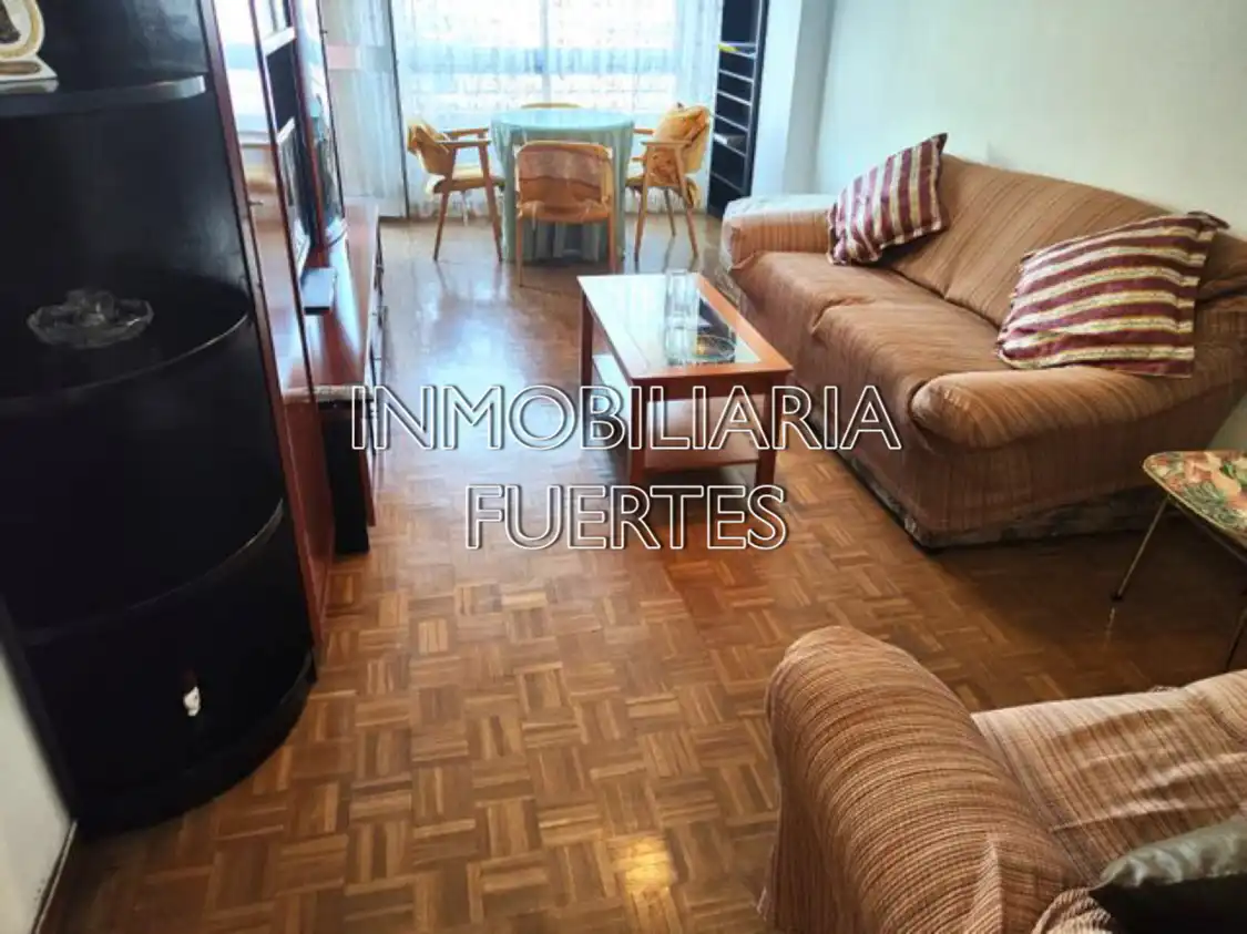 Flat for rent in Avenida de Mariano Andrés, Las Ventas