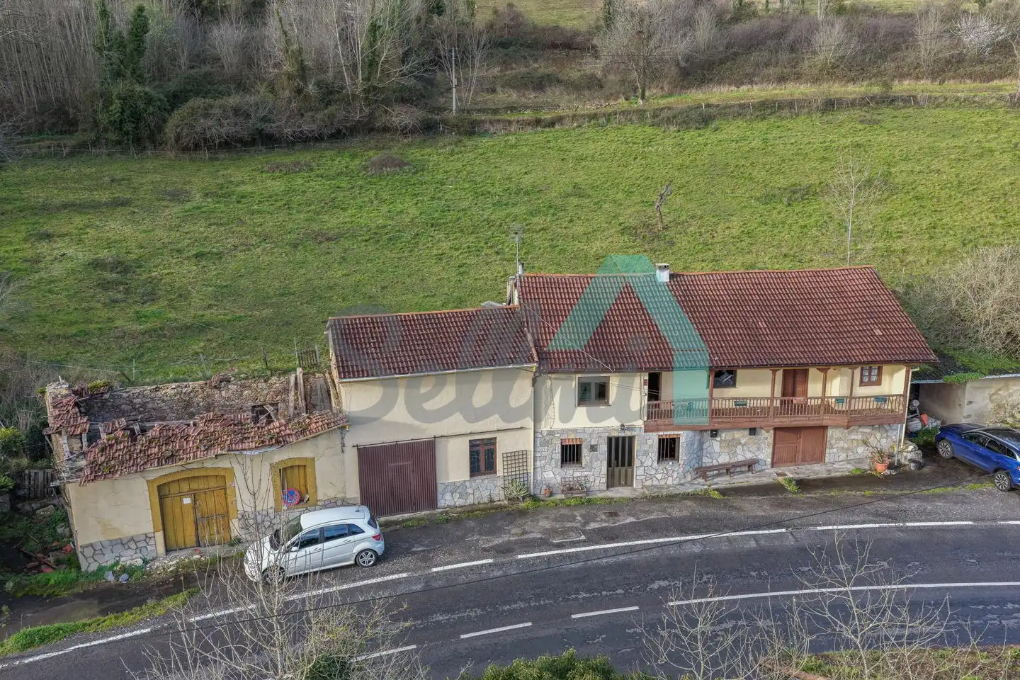 Casa o xalet en venda en Oviedo  amb Calefacció, Jardí privat i Terrassa