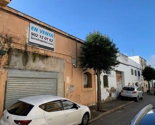 Vista exterior de Nau industrial en venda en Jerez de la Frontera