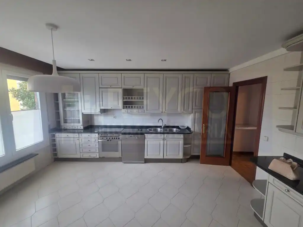Detached house for sale in Avenida Madrid, imagen 9