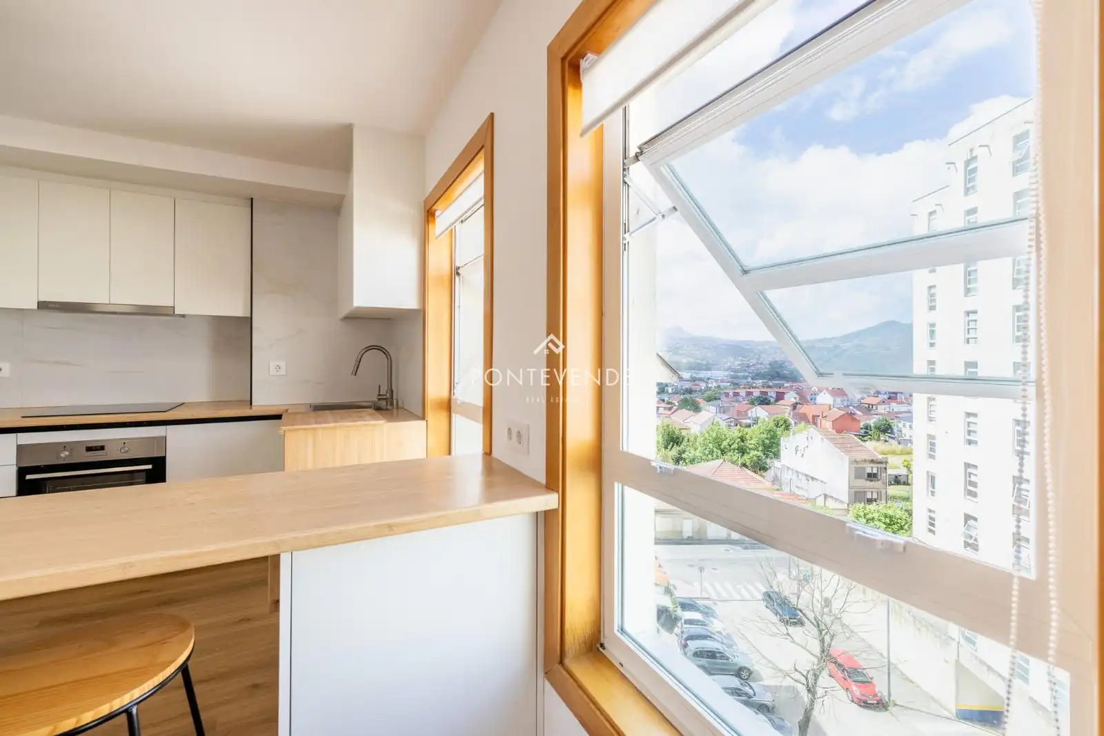 Außenansicht von Wohnung zum Verkauf in Vigo  mit Heizung