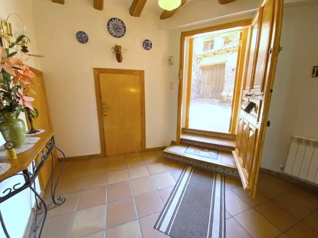 Houses for sale in Montanuy  with Private garden and Balcony