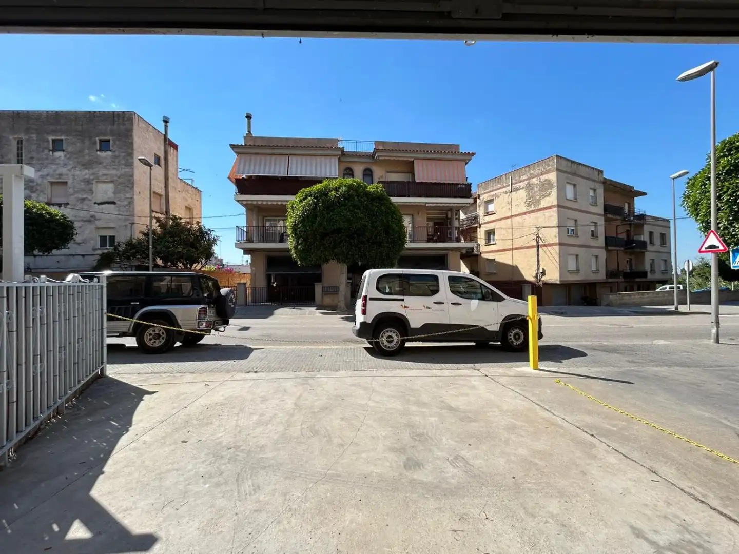 Aparcament de Local de lloguer en El Catllar  amb Aire condicionat