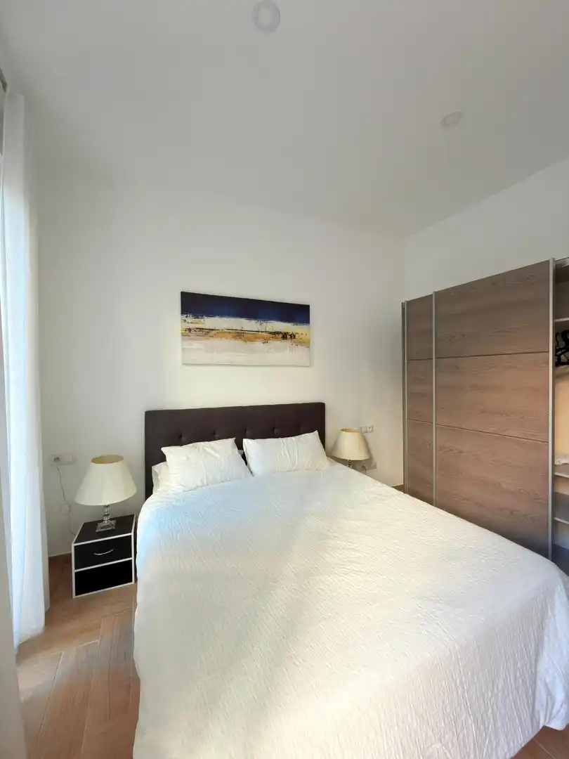 Flat with terrace for sale in Calle de San Vicente, imagen 18