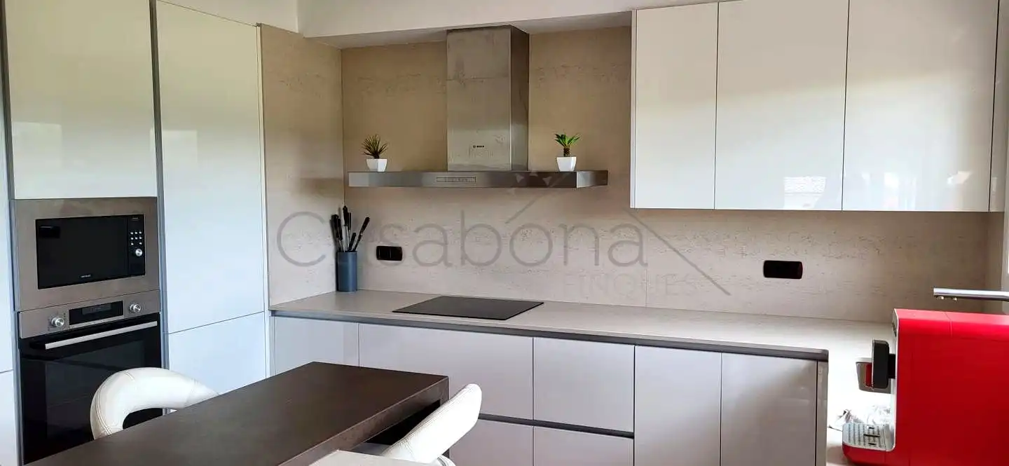 Cocina de Casa o chalet en venta en Olost con Jardín privado, Terraza y Piscina