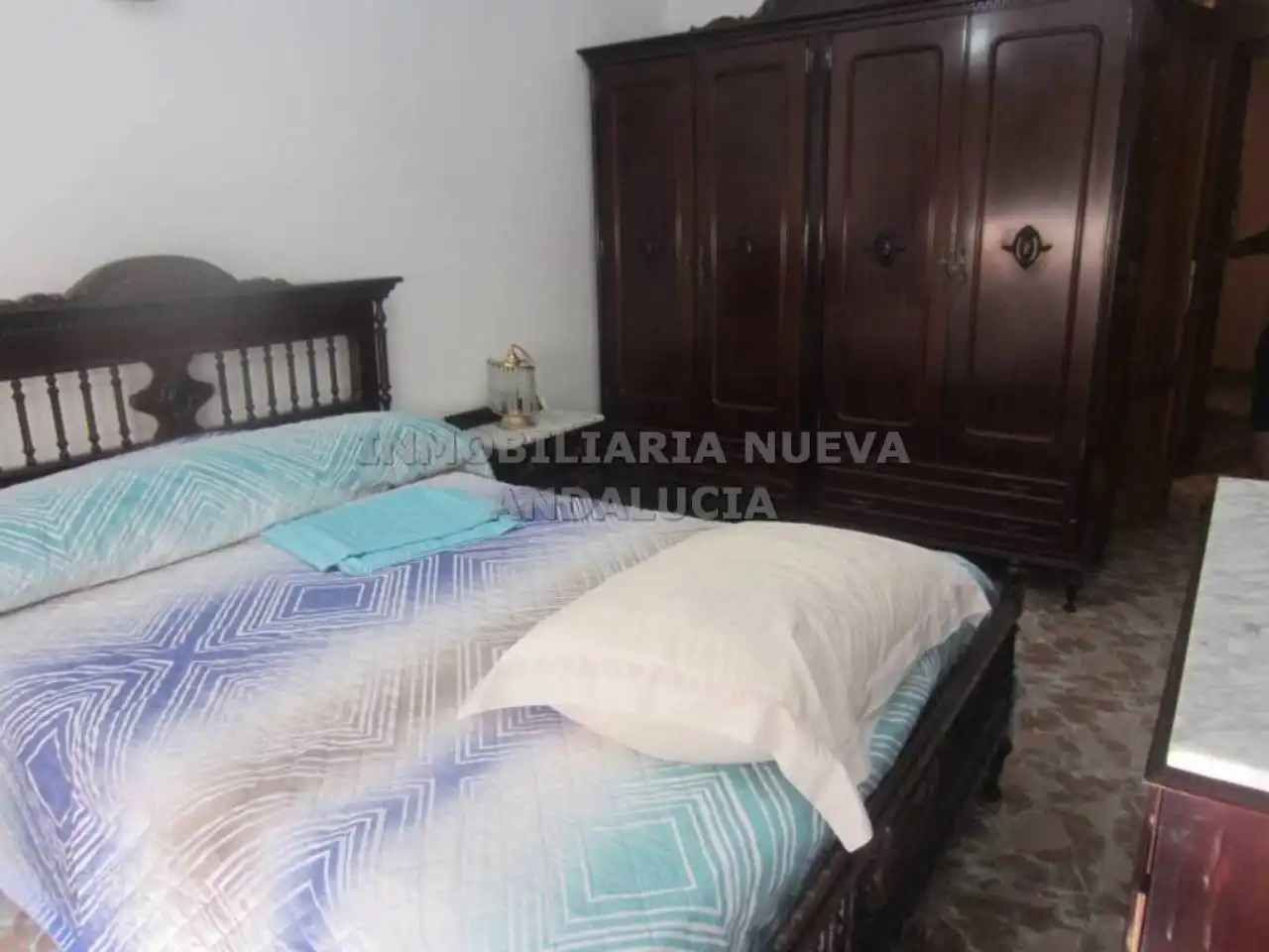 Habitación de Piso de alquiler en Almería con Terraza y Amueblado