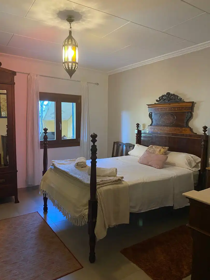 Habitación de Casa o chalet de alquiler en Santa María del Camí con Terraza y Balcón