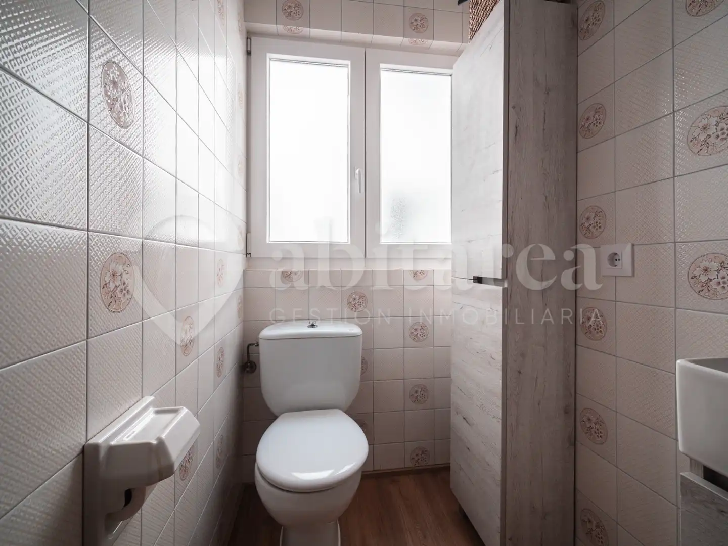 Bathroom of Flat for sale in Santoña  with Heating, Parquet flooring and Balcony