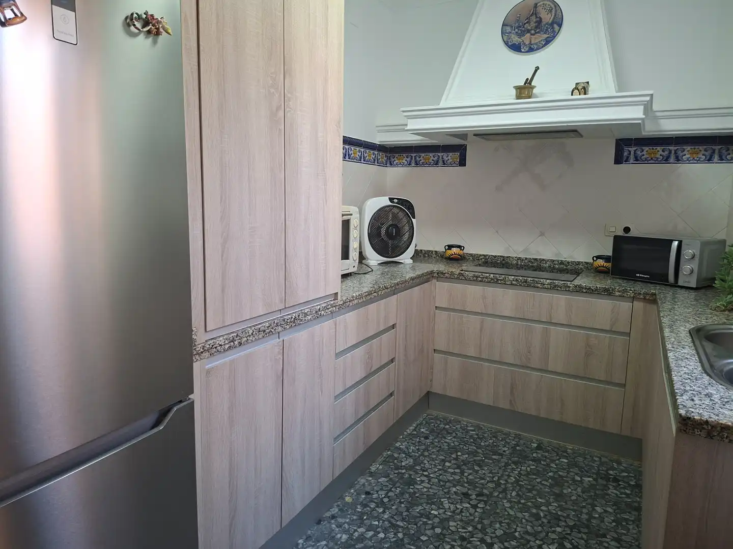 Cuina de Casa o xalet en venda en La Rinconada amb Aire condicionat, Calefacció i Terrassa