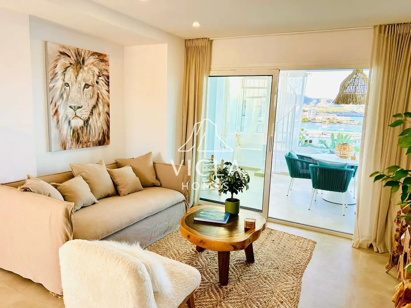 Wohnzimmer von Dachboden zur Miete in Santa Eulària des Riu mit Klimaanlage, Heizung und Terrasse