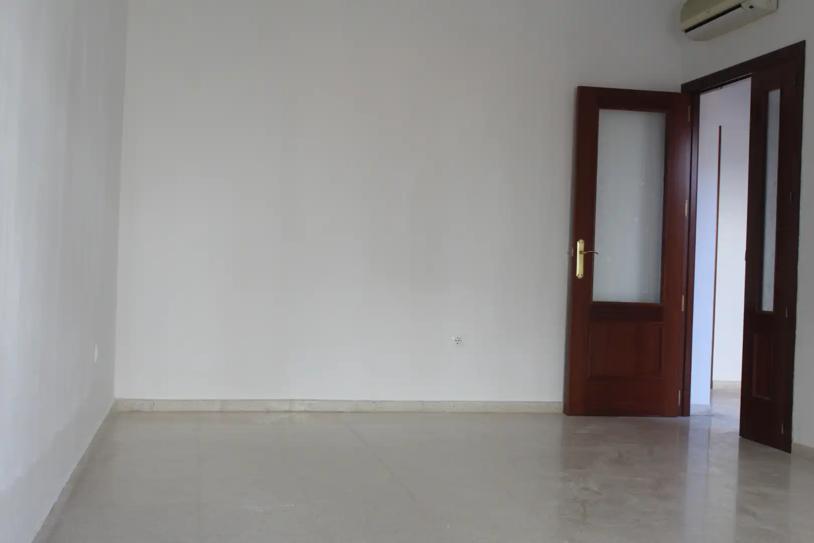 Casa adosada en venda en Burguillos amb Aire condicionat, Jardí privat i Balcó