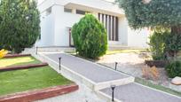 Vista exterior de Casa o xalet en venda en Las Torres de Cotillas amb Aire condicionat, Jardí privat i Terrassa