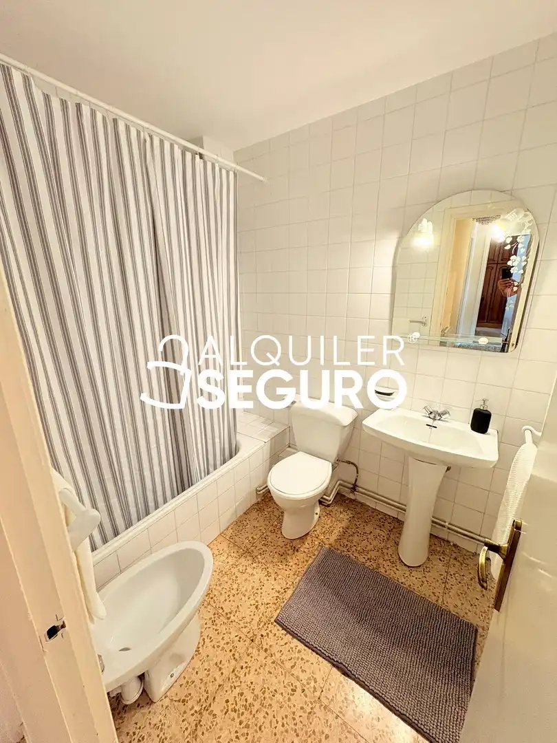 Wohnung zur Miete in Sopuerta, Bizkaia