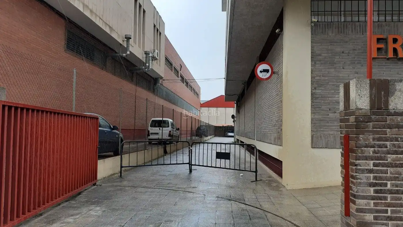 Außenansicht von Büro zur Miete in Santa Eulàlia