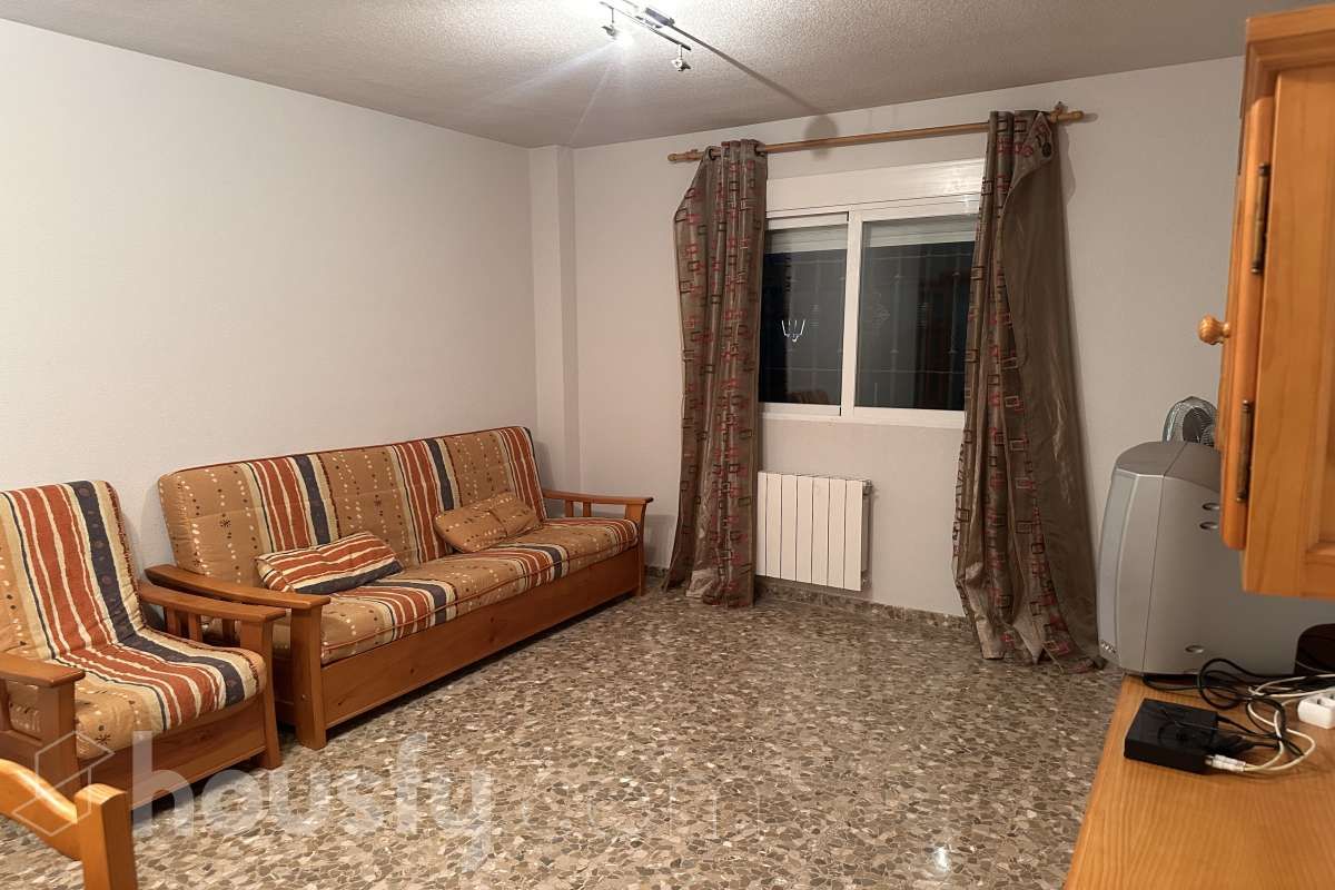 Living room of Flat to rent in Las Gabias  with Storage room, Furnished and Pets allowed
