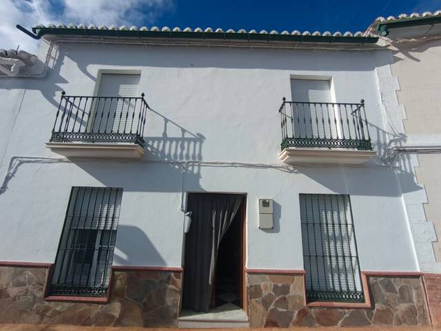 Casa-chalet en Venta en Pizarra