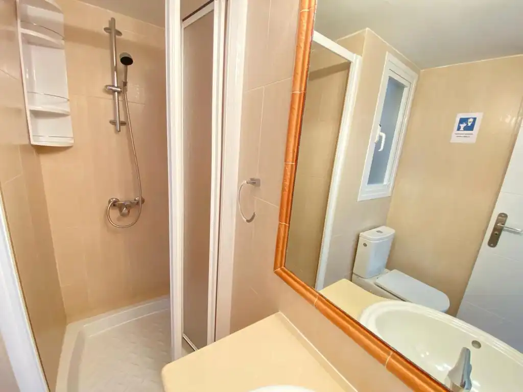 Habitación en Avenida de Palomeras, 94, Palomeras Bajas