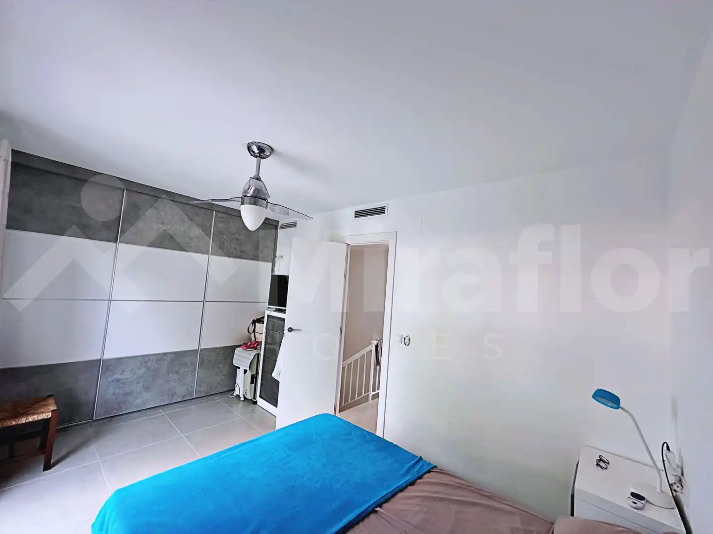 Maison mitoyenne avec terrasse à vendre à Carrer Llac Sant Martí, imagen 19