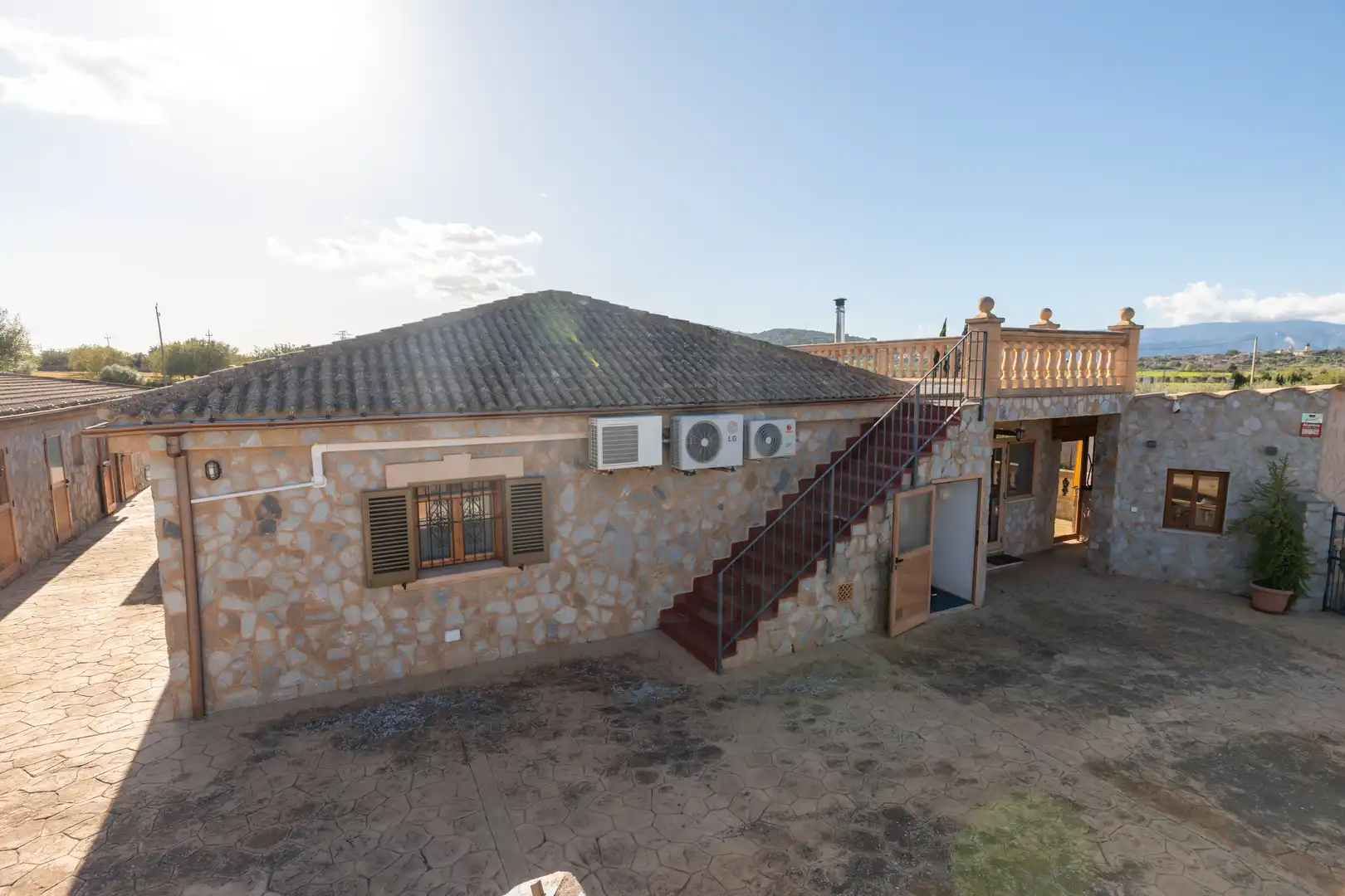 Vista exterior de Casa o xalet en venda en Santa Eugènia amb Aire condicionat, Calefacció i Terrassa