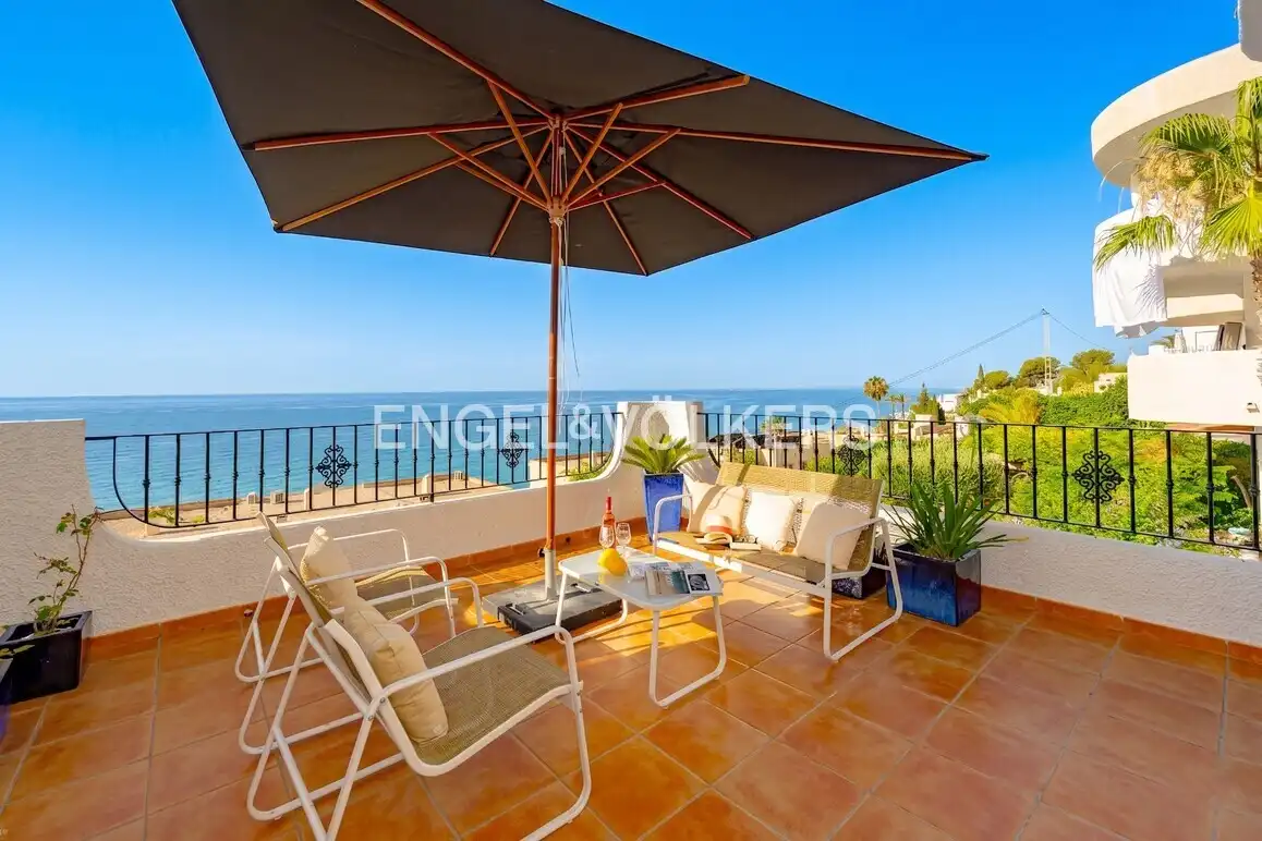 Casa adosada en venta en Calle Finlandia, 182, Poble Nou - Montiboli