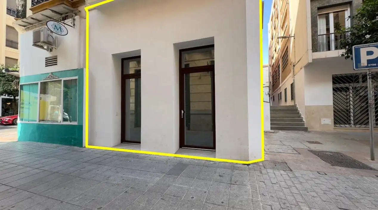 Local comercial de lloguer a Calle AZONAICAS, imagen 3