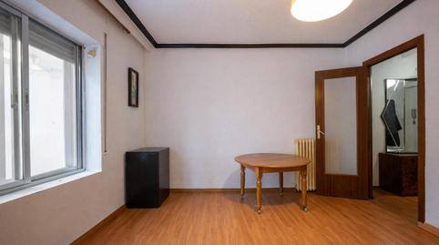 Foto 2 de Pis en venda a De Doña Vicenta Manzanedo, Sur, Ávila Capital