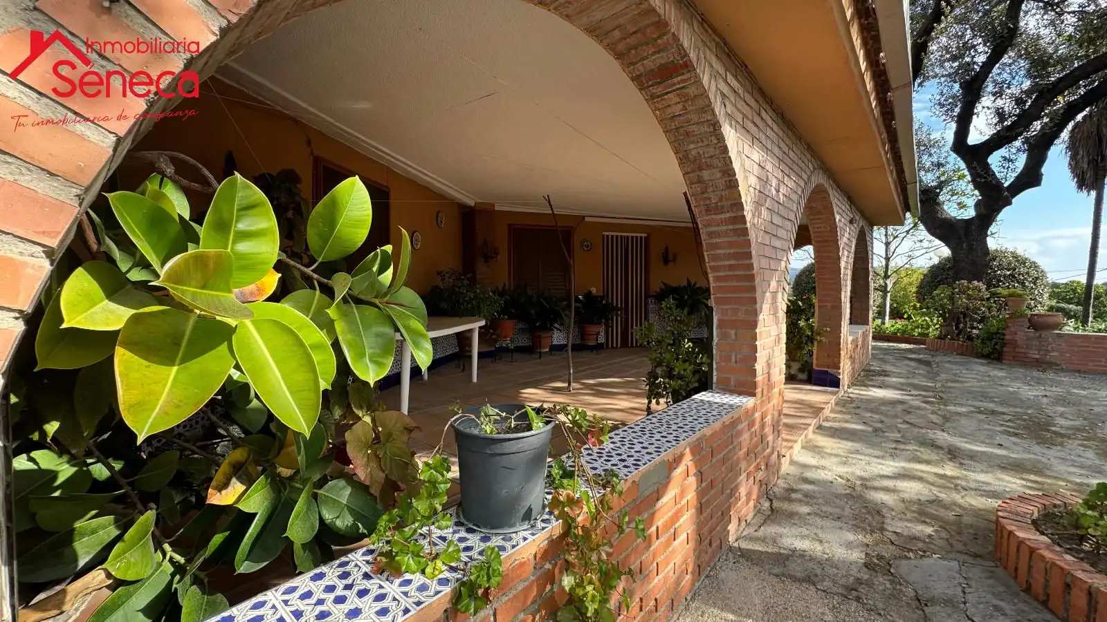 Houses for sale in Córdoba  with Air Conditioner, Heating and Storage room