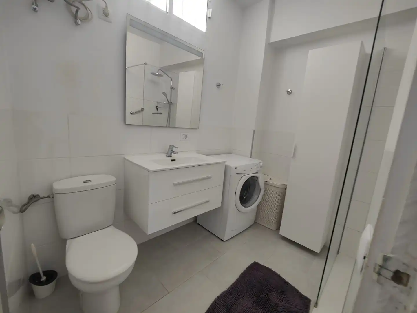 Bany de Apartament de lloguer en Candelaria amb Moblat, Rentadora i Balcó