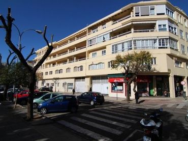 Ufficio in vendita a Casco Antiguo