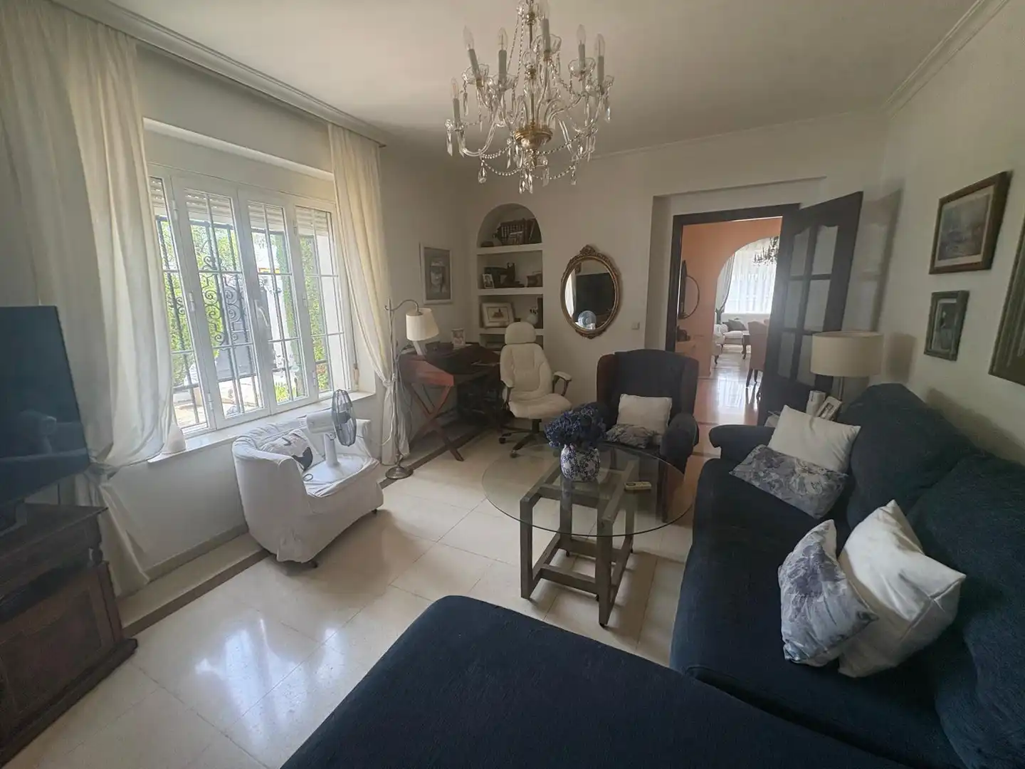 Sala d'estar de Casa o xalet en venda en Córdoba amb Aire condicionat, Calefacció i Terrassa