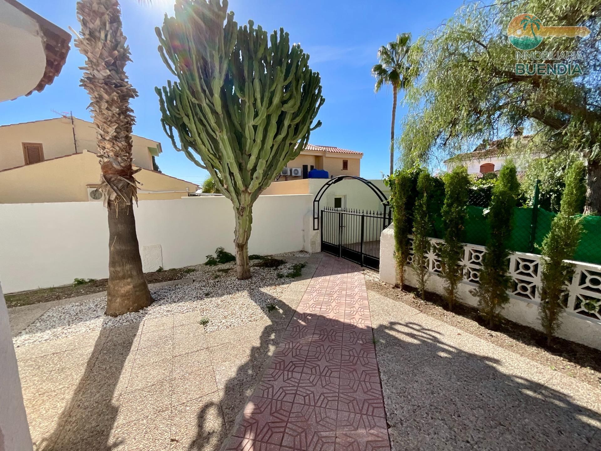 Exterior view of House or chalet for sale in Mazarrón  with Private garden, Terrace and Balcony