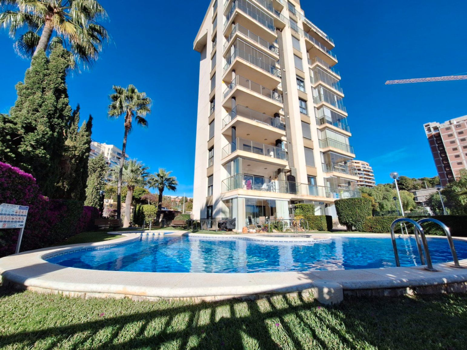 Swimming pool of Apartment for sale in Calpe / Calp  with Air Conditioner, Storage room and Swimming Pool