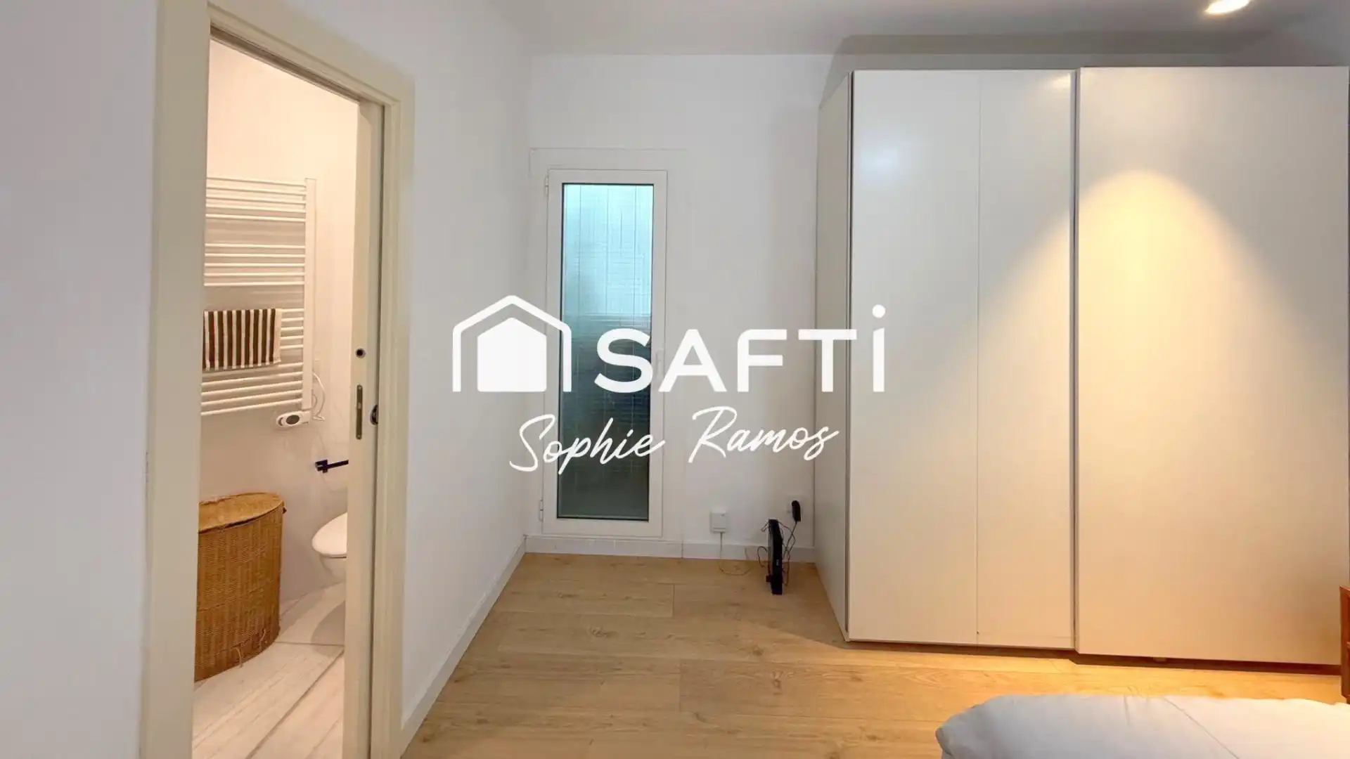 Bedroom of Flat for sale in Sant Martí