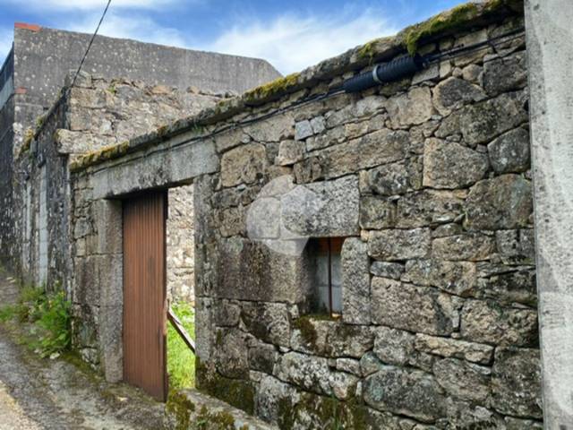 Casa adosada en Venta en Entrimo