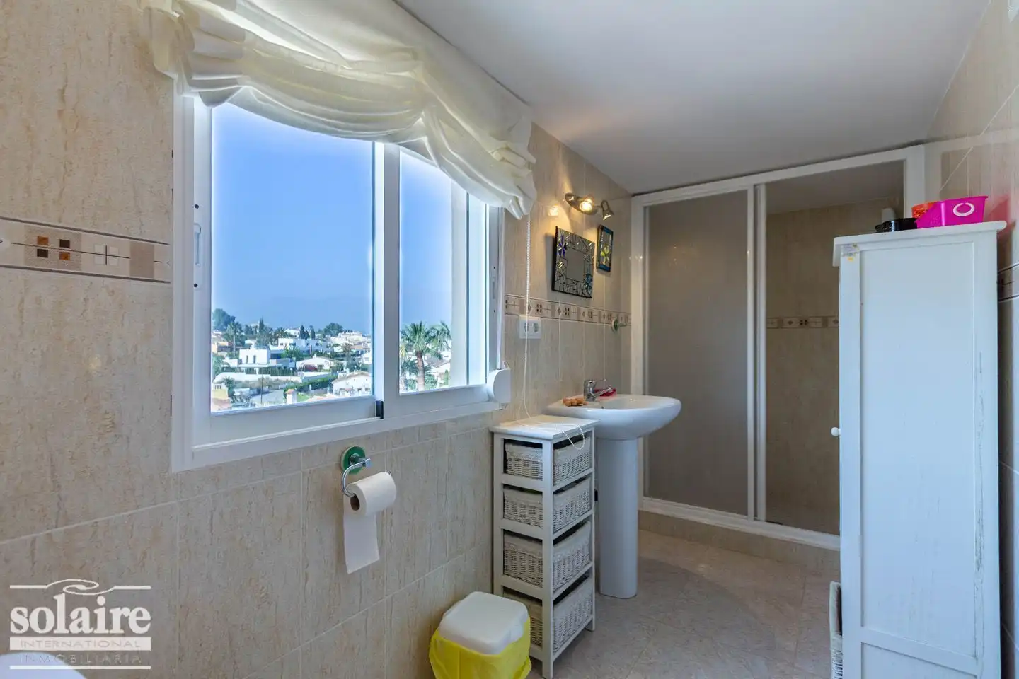 Bathroom of Houses for sale in L'Alfàs del Pi  with Private garden, Terrace and Storage room