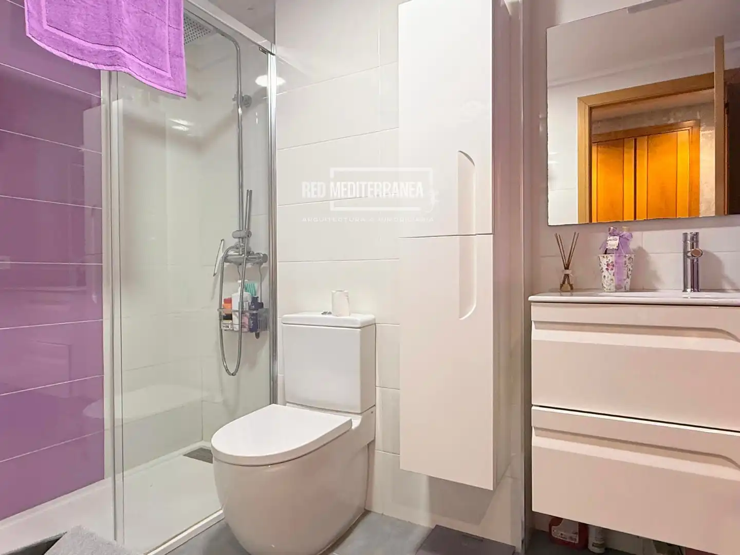 Bathroom of Flat for sale in Gandia  with Air Conditioner, Heating and Parquet flooring