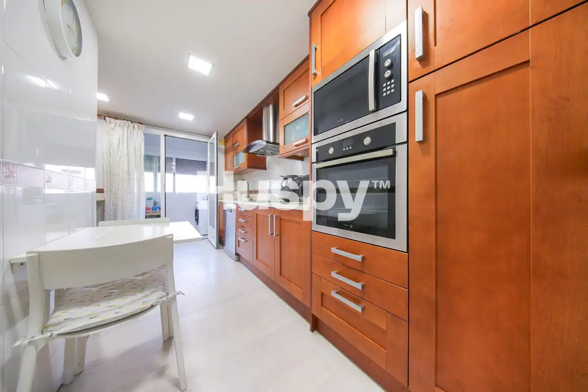 Appartamento con piscina in vendita a Calle del Planeta Urano, imagen 2