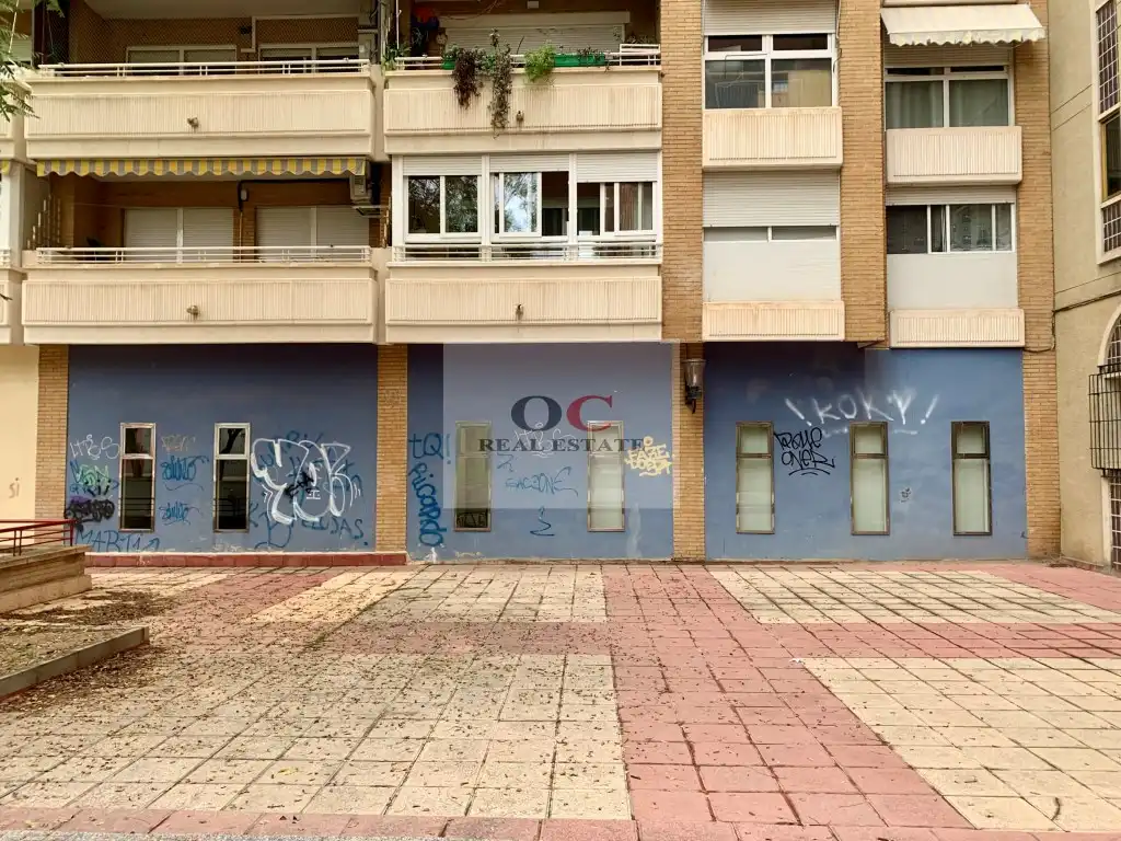 Local comercial en venda a Calle Olof Palme, imagen 2