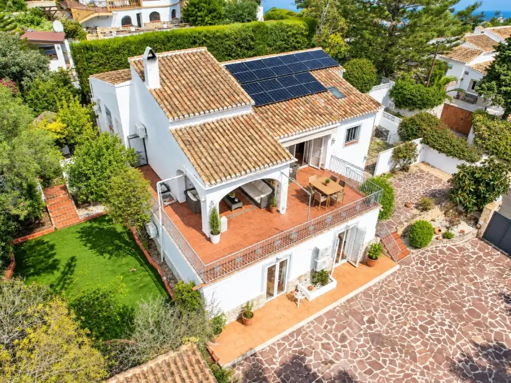 Vista exterior de Casa o xalet en venda en Partides comunes - Adsubia