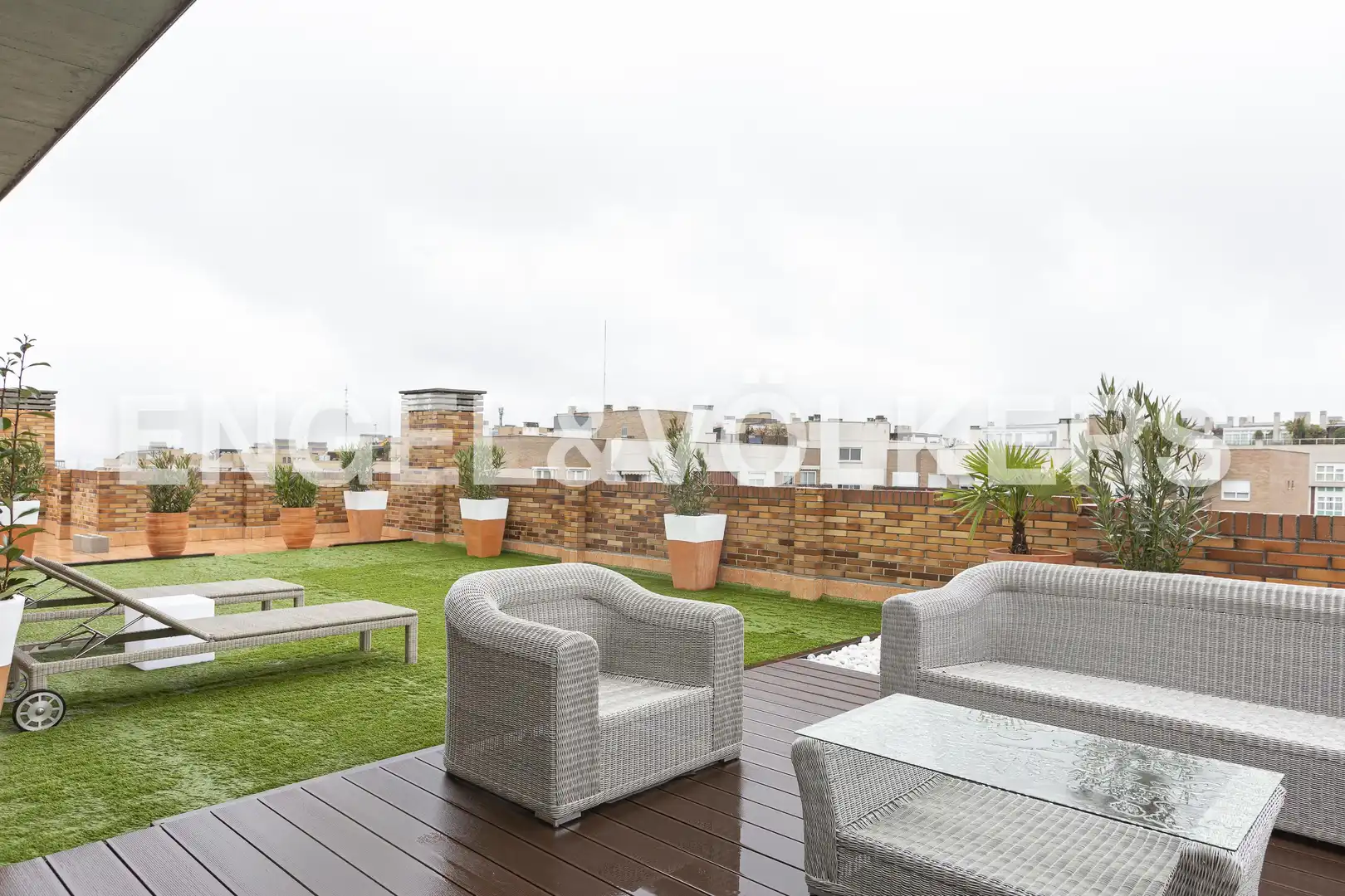 Terrace of Attic for rent in Madrid  with Air Conditioner, Heating and Parquet flooring