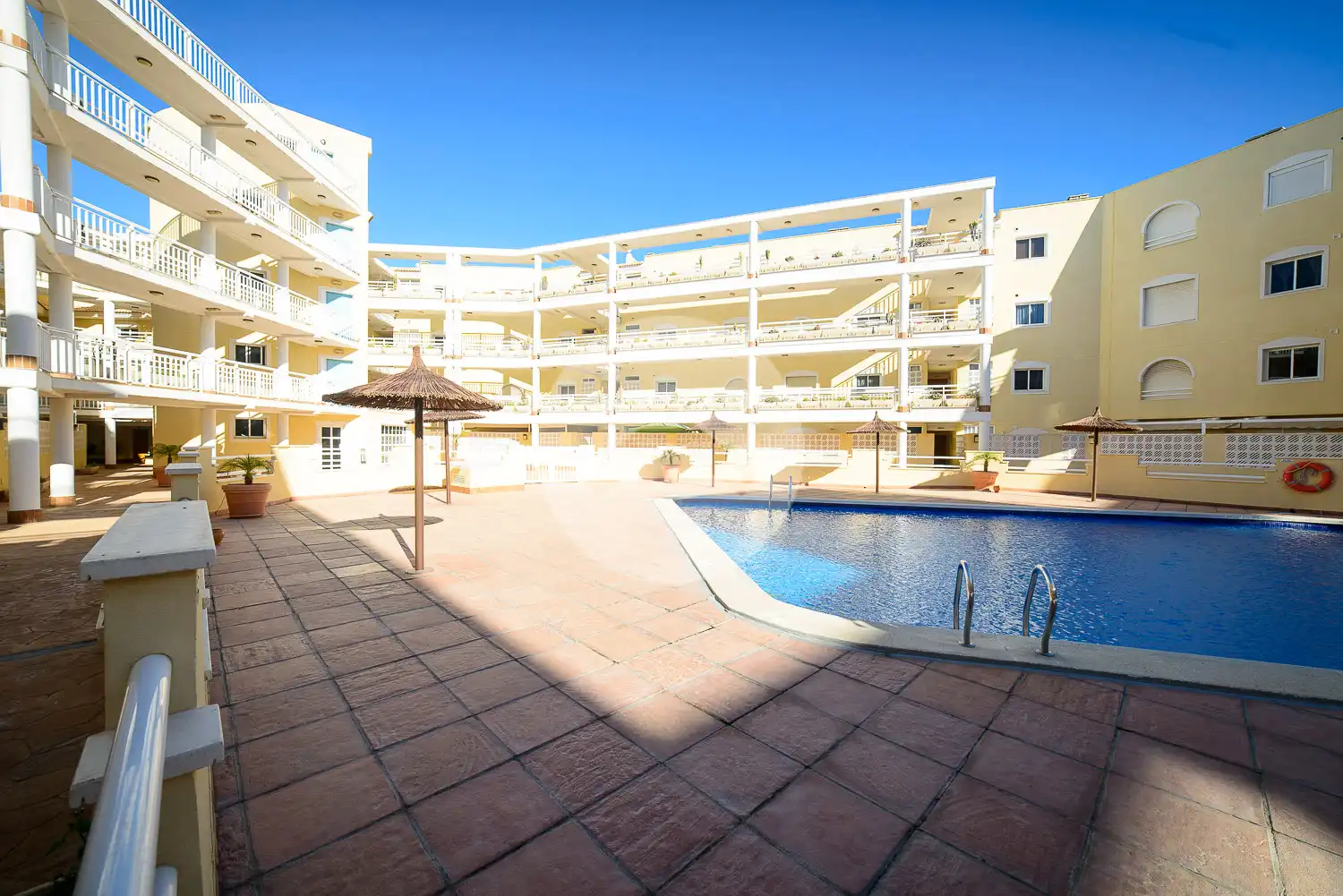 Swimming pool of Flat for sale in Orihuela  with Furnished, Oven and Washing machine