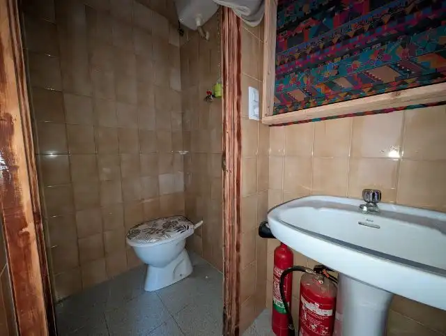Badezimmer von Geschaftsraum zur Miete in Zaragoza