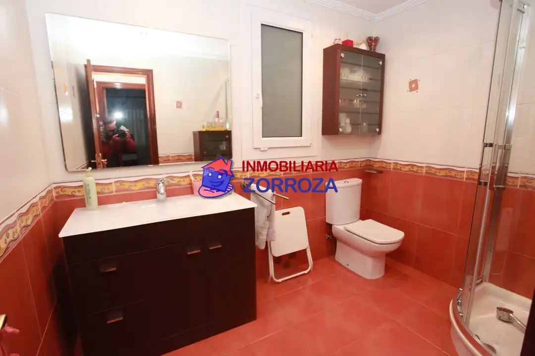Baño de Piso en venta en Bilbao  con Calefacción y Amueblado