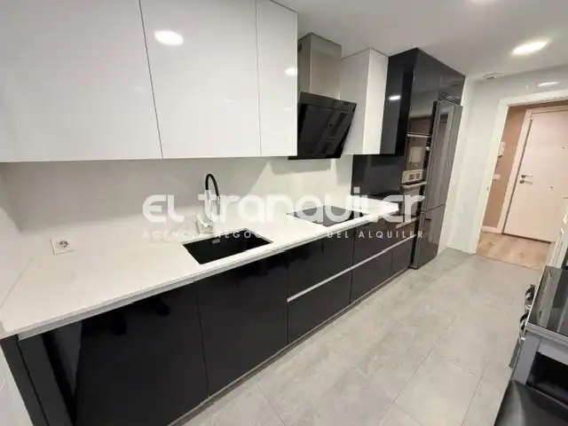 Piso de alquiler en Calle Fernando VII, San José - Buenos Aires