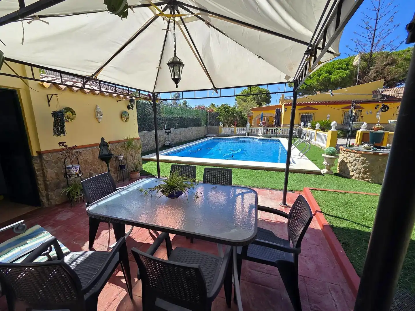Garten von Haus oder Chalet zum Verkauf in Chiclana de la Frontera mit Privatgarten, Abstellraum und Schwimmbad