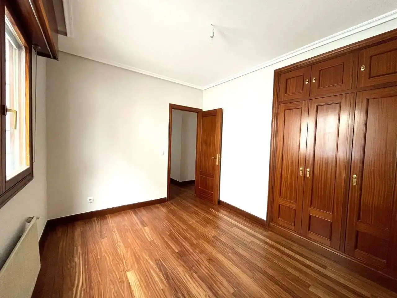 Schlafzimmer von Wohnung zum Verkauf in Leioa mit Heizung und Terrasse