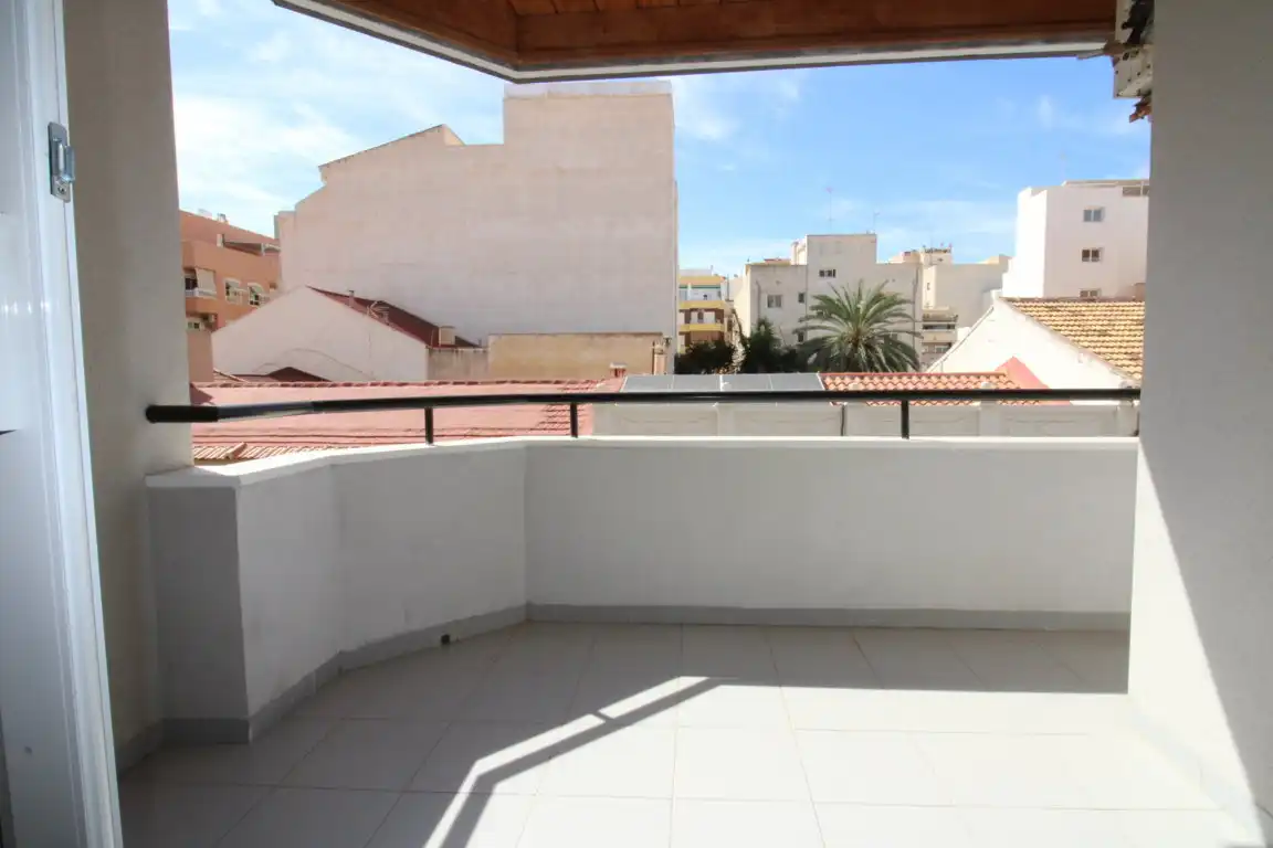 Terrasse von Wohnung zum Verkauf in Torrevieja mit Möbliert und Balkon