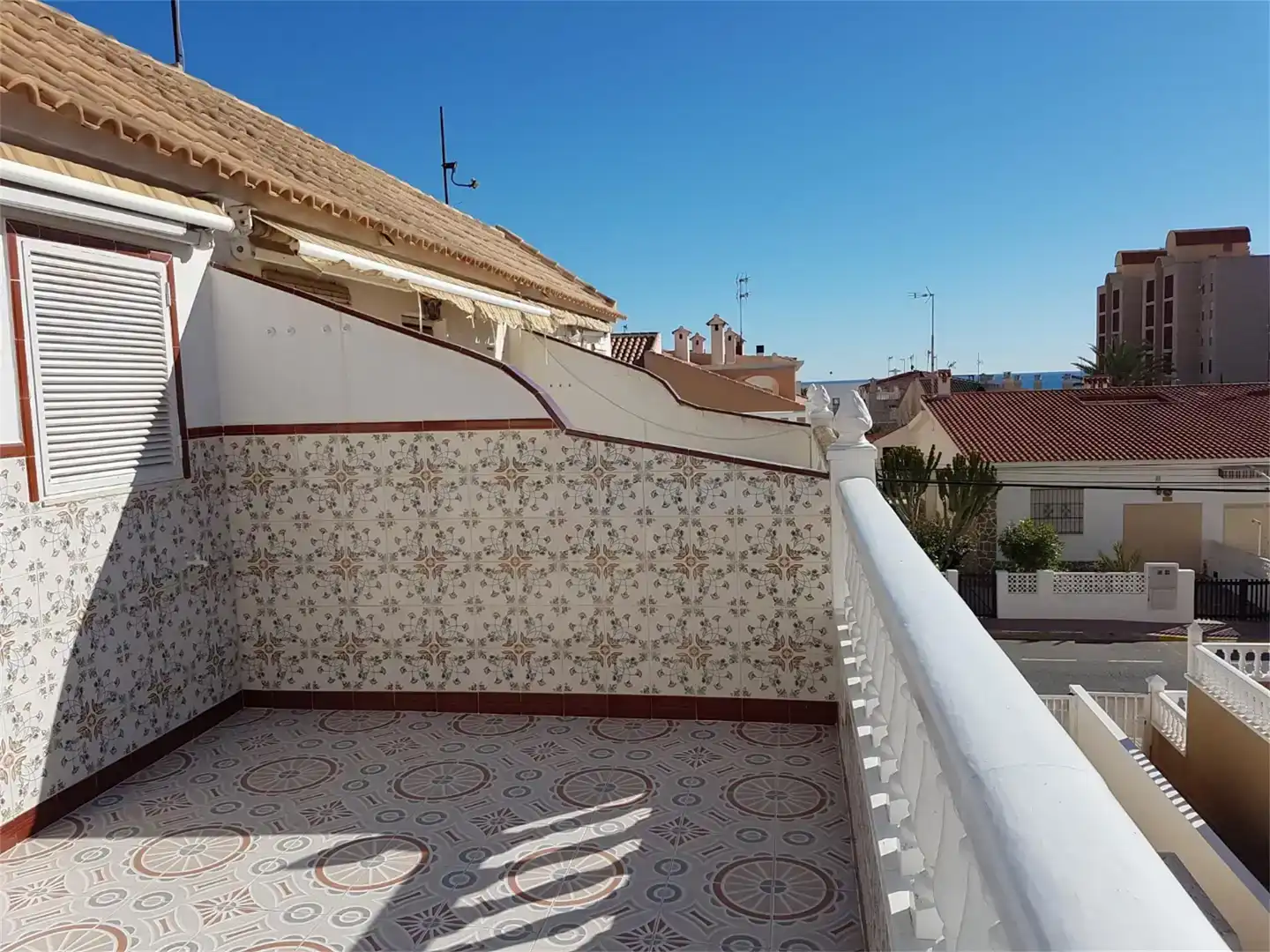 Terrassa de Casa adosada en venda en Torrevieja amb Aire condicionat