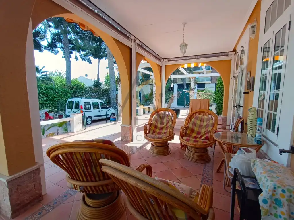 Villa avec jardin à vendre à Poligono 48 Paraje 163 Rabonis, imagen 4
